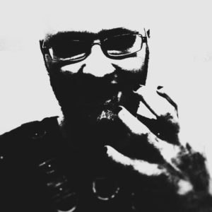 Sascha Dinse, Horrorautor